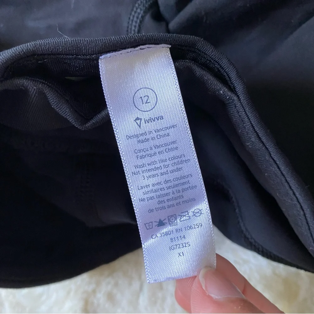 Ivivva Lululemon Girls Black Rhythmic Shorts Size 12 - Picture 3 of 6